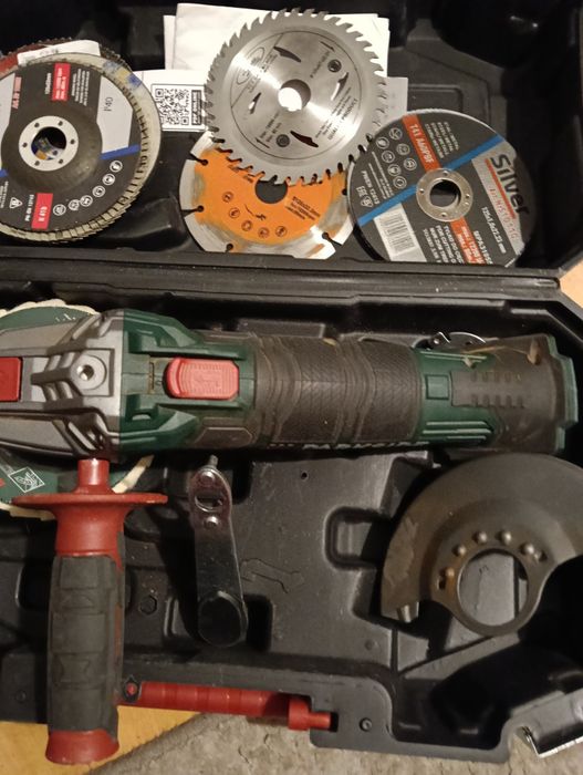 Akumulatorowa szlifierka kątowa 20v