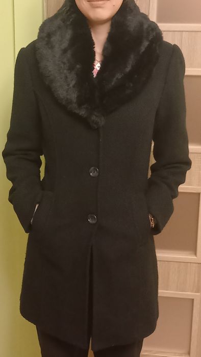 Płaszcz damski czarny