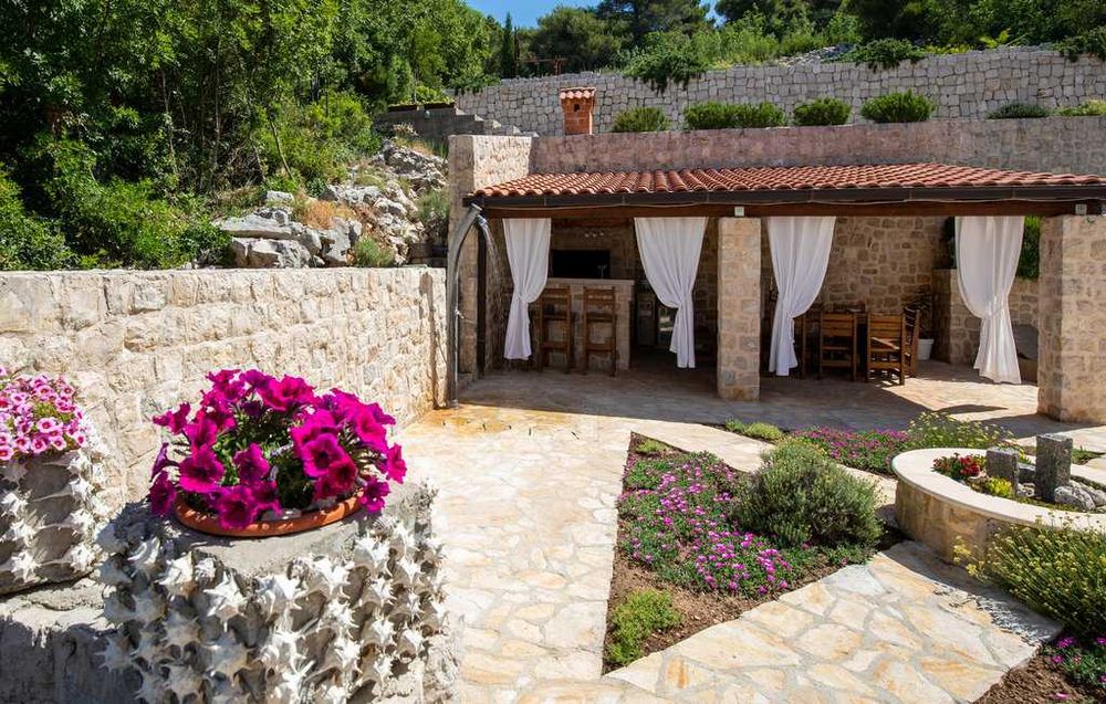 Wakacje, południe Chorwacji, dom z basenem dla 12 osób