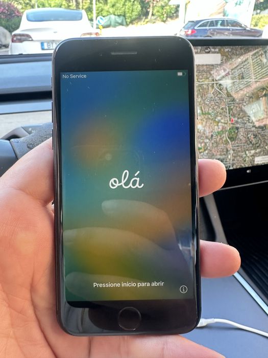 Iphone 8 muito novo