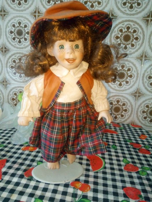 Bonecas de porcelana