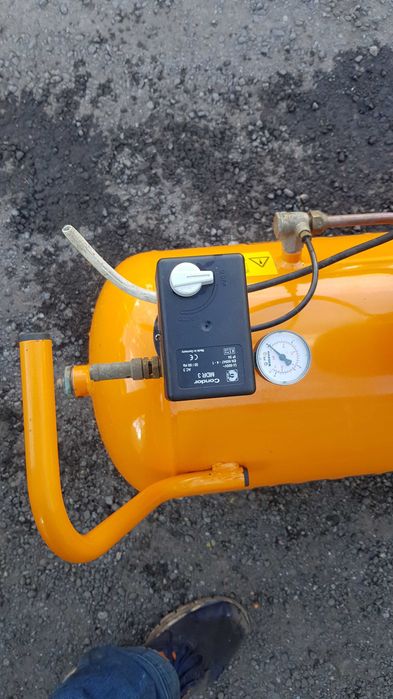 Kompresor Kaeser KC202  50L Nowy ale uzywany
