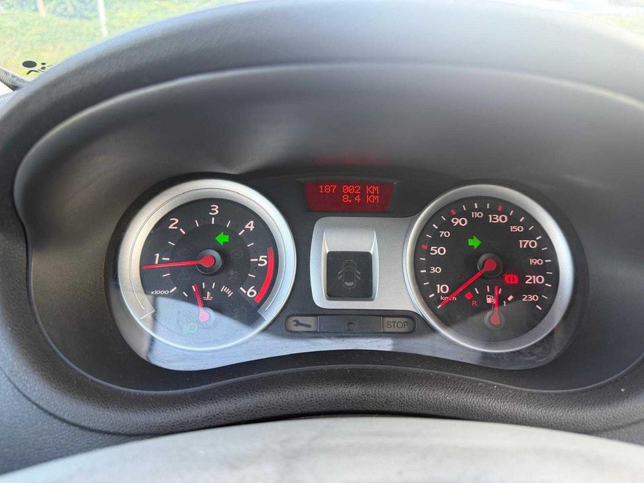 Renault Clio III Dynamique S 1.5 dCi 105cv | Nacional | 1 Dono | Distribuição Nova
