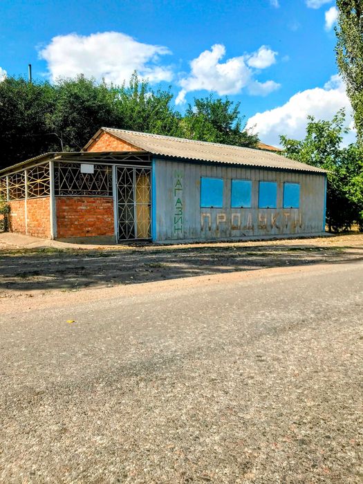 Продам  НЕДОРОГО МАГАЗИН с. Кінецьпіль