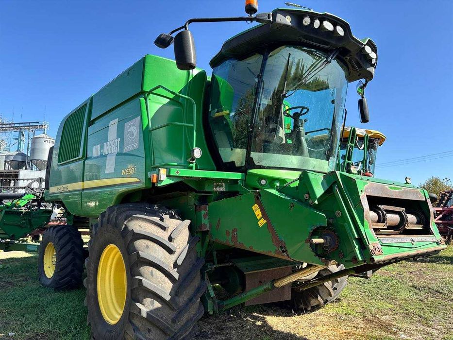 Комбайн John Deere W650i
