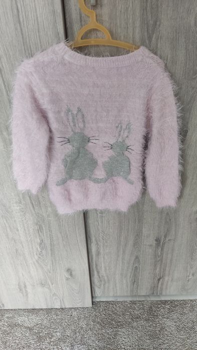 Sweter zajączek 105
