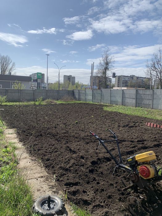 Вспашка огородов, оранка огородів мотоблоком