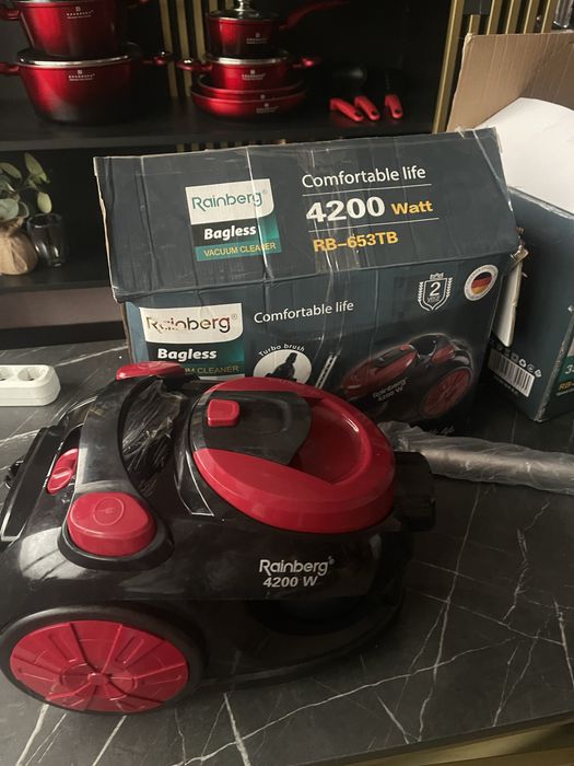 Пилососи Zepline 4000 ват,Rainberg 4200 ват, 3500 ват