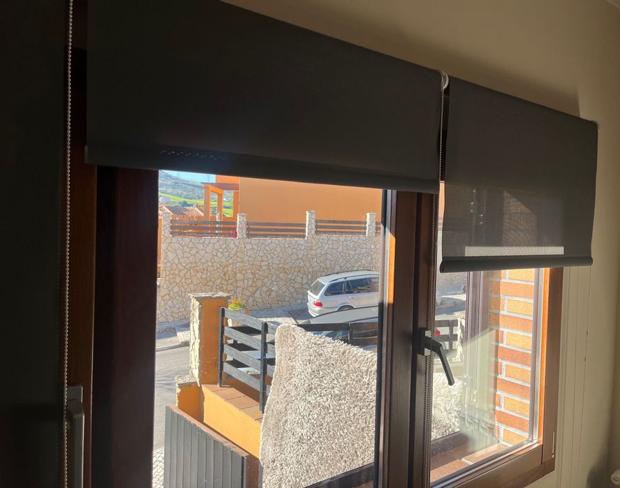 Estores de rolo solar