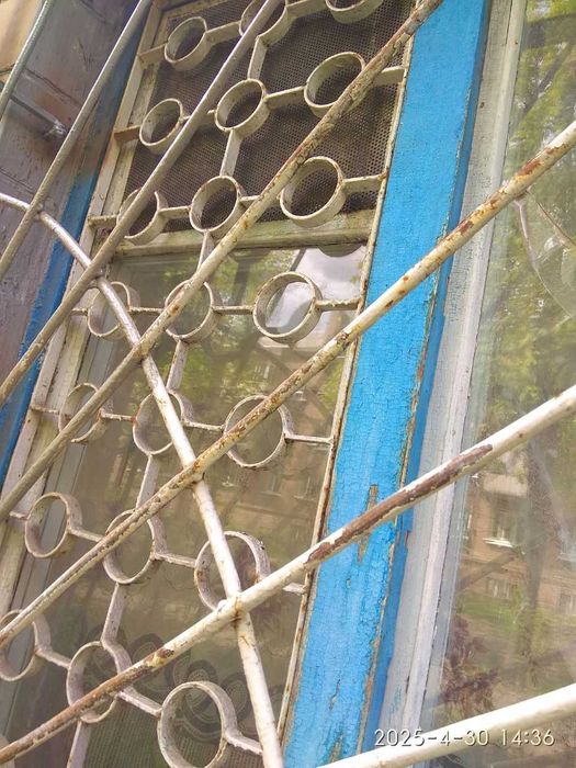 решетки прочные небольшие для створки окна