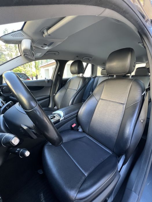 Mercedes-Benz C300 Bluetech Hybrid 231CV