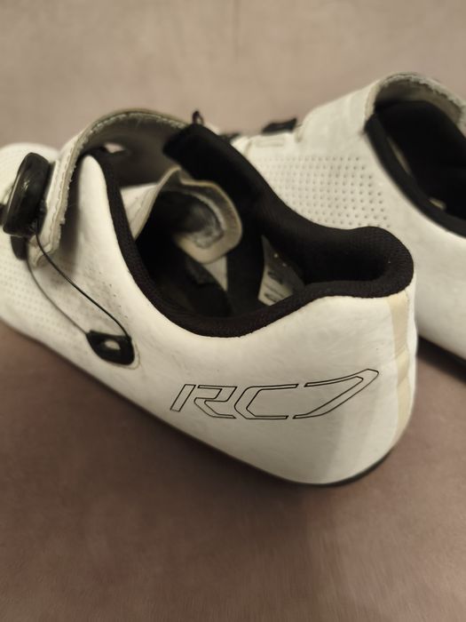 Buty kolarskie Shimano RC7