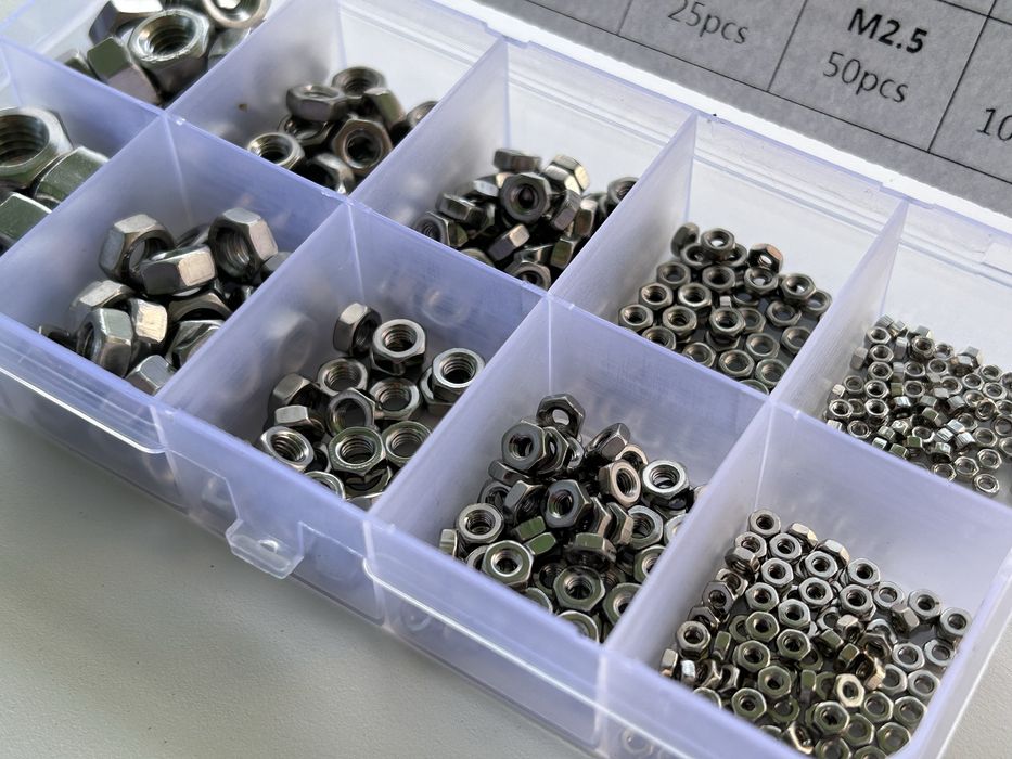 Набор гаек 445 шт 10 размеров