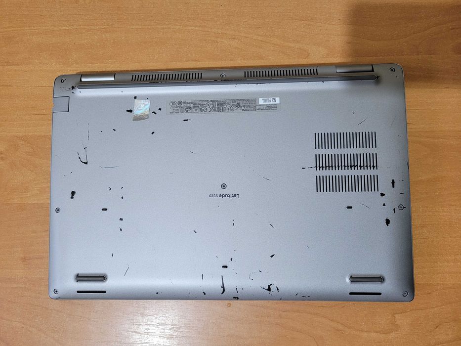 Ноутбук Dell Latitude 5520 15.6 FHD IPS i5-1145G7/16GB/SSD 512GB/Iris