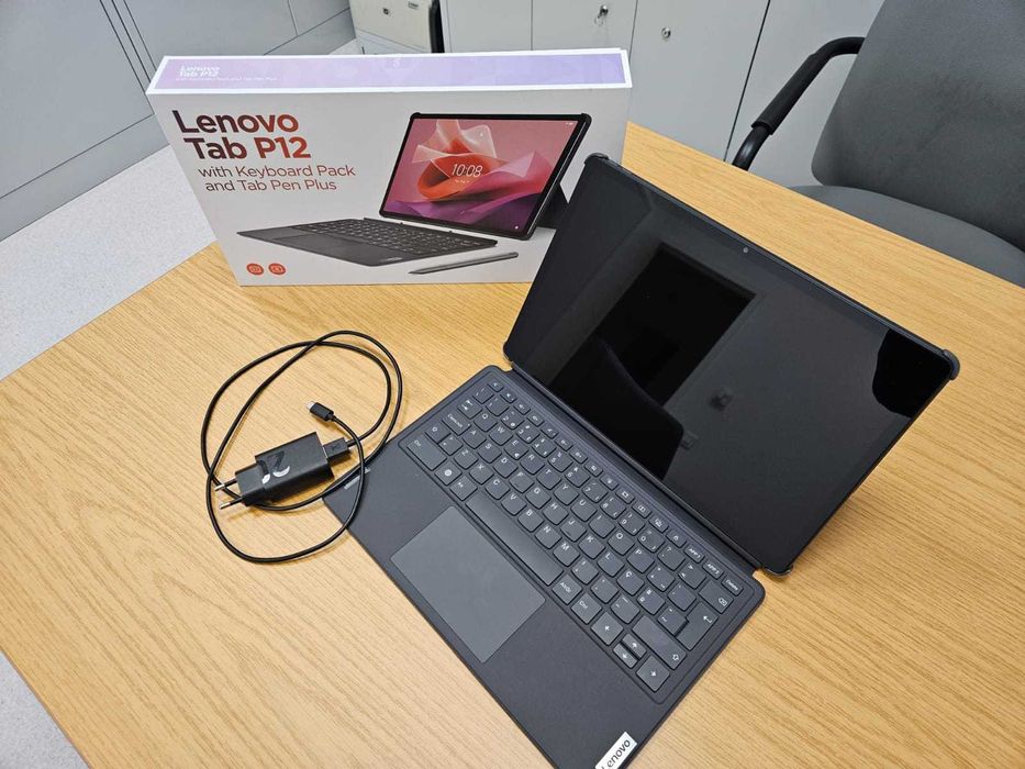 Lenovo Tab P12+Teclado+Pen+Capa Simples