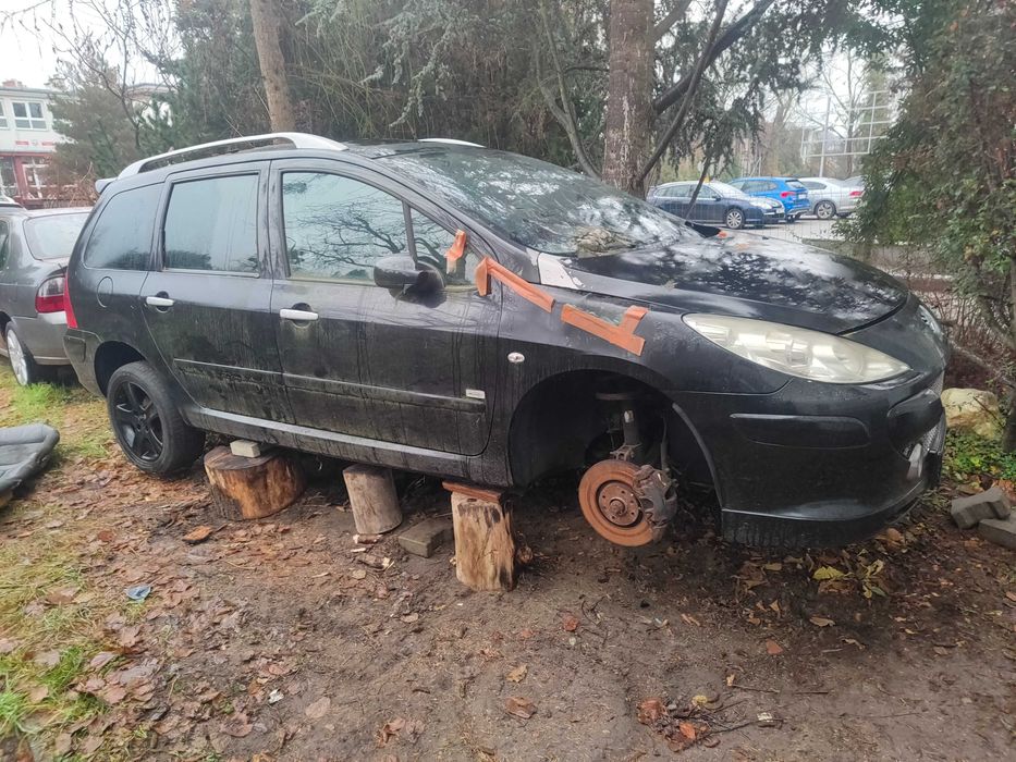 Karoseria na czesci Peugeot 307 kombi 2004,kolor czarny EXLD