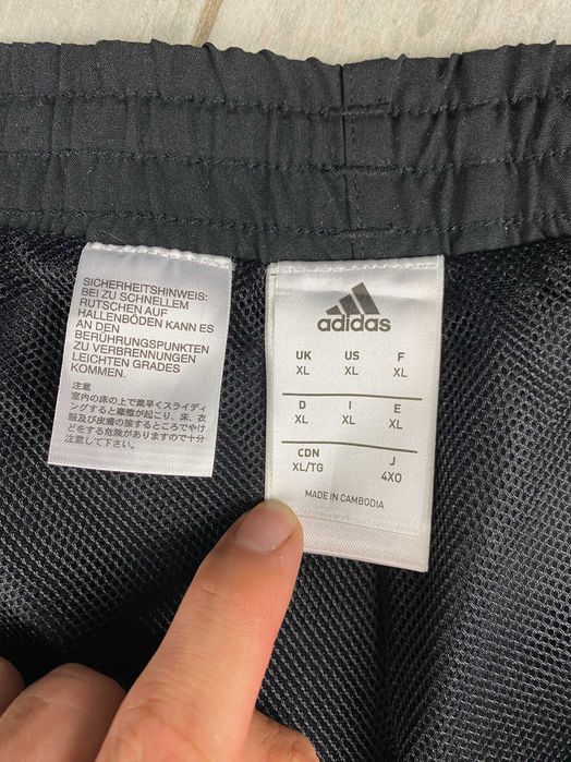 Vintage Adidas track pants Y2K XL