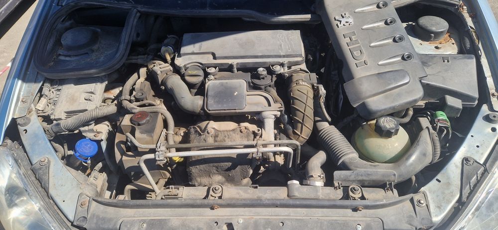 Silnik Kompletny 1.4 HDI 8HX DV4TD  BDB STAN Peugeot 206 Nemo Xsara C2 C3 Mazda 2 FiestaCzęści blacharskie w bardzo dobrym stanie

Po więcej informacj