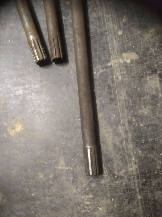 Zamienię lub sprzedam półośki do Uaza