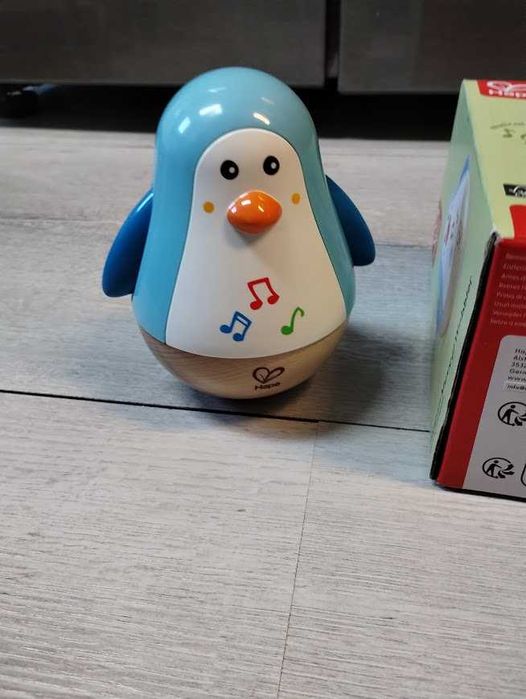 Zabawka Kiwająca Dziwiękowa Hape Pingwin dla dzieci 6-24 m+