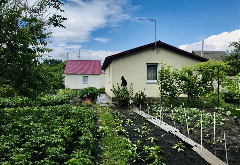 Продаж Двух Будинків на 8 сот 36 кв.м та 45 кв.м Генератор Центр міста