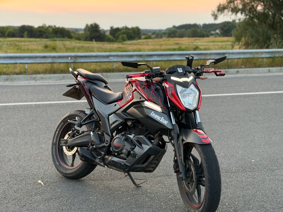 Мотоцикл Loncin cr4