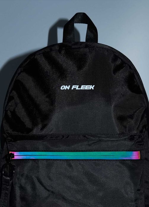 Рюкзак жіночий Cropp з захистом від дощу чорний новий