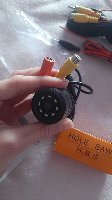 Câmara traseira (marcha atrás) para automóvel