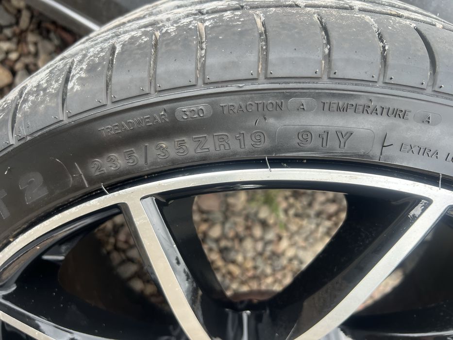 Koła Felgi 19 Toyota z Czujnikami  235/35/19
