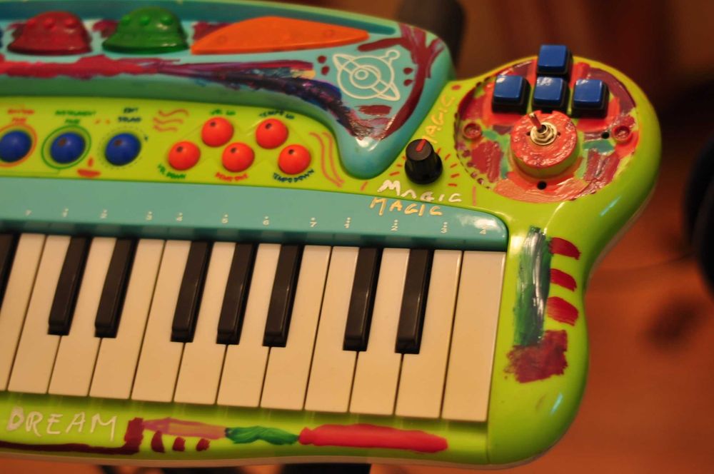 teclado órgão modificado circuit bend