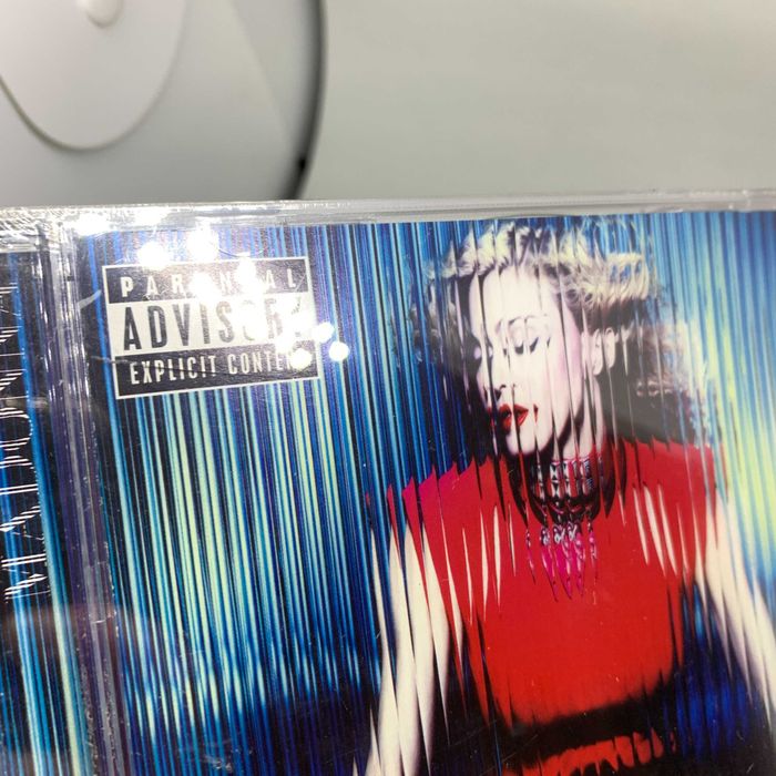 Фірмовий CD Madonna – MDNA (New) 2012 Interscope Records UE