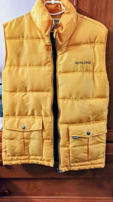 Пропоную брендову жилетку!