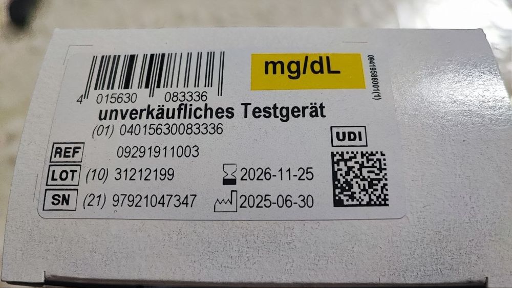 Глюкометр Accu-Chek Instant