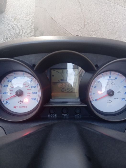 Vendo scooter KYMCO 300i