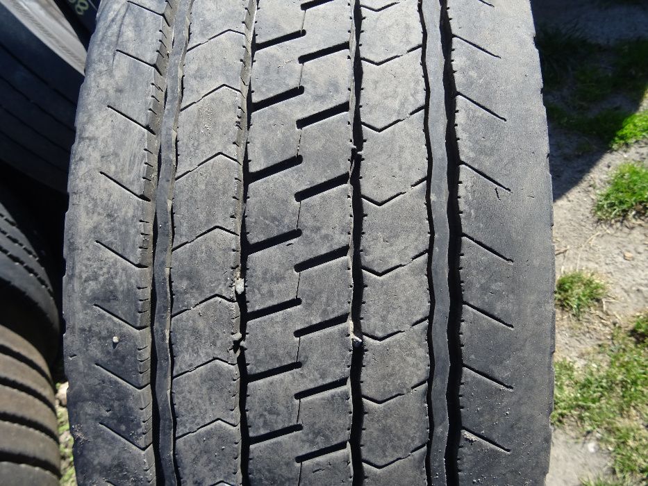 opona 315/70R22.5 Bridgestone M788 (600 netto)