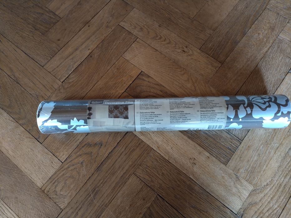 Folia dekoracyjna samoprzylepna