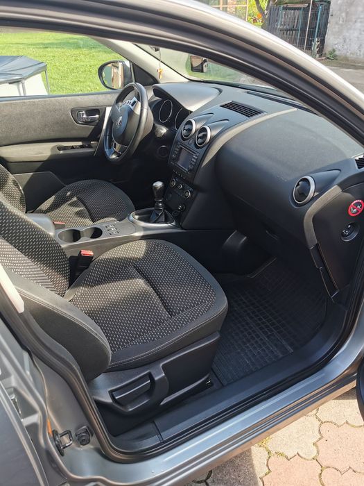 Sprzedam samochód Nissan Qashqai +2 Tekna 2009r. 20dci 150km, keyleys
