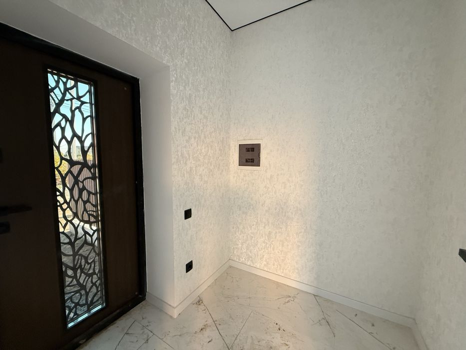 Продам таунхаус з ремонтом  без комісії