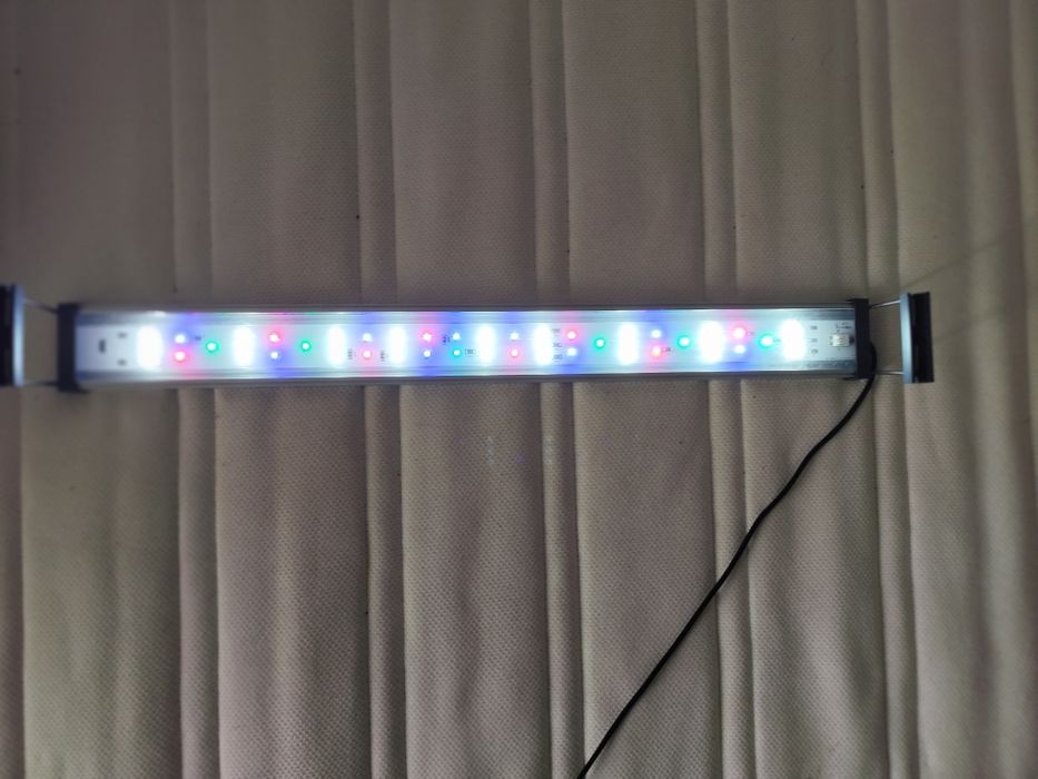 Luz LED Twinstar 60cm com Dimmer e Timer (Aquário)