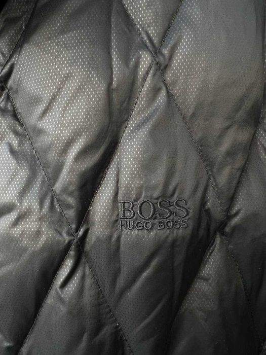 Мікропуховик Hugo Boss