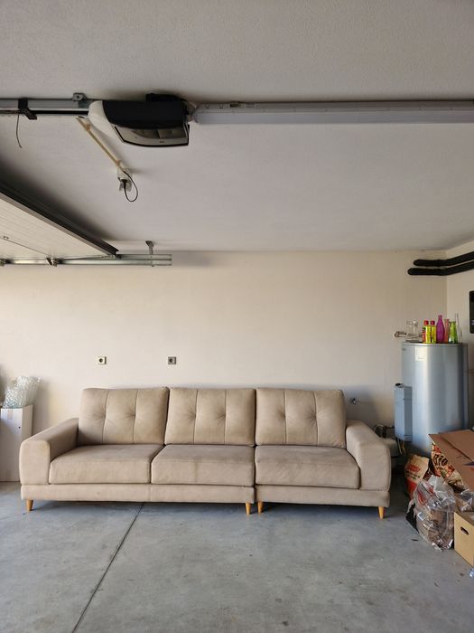 Vendo sofa pouco uso, com descanso de pes