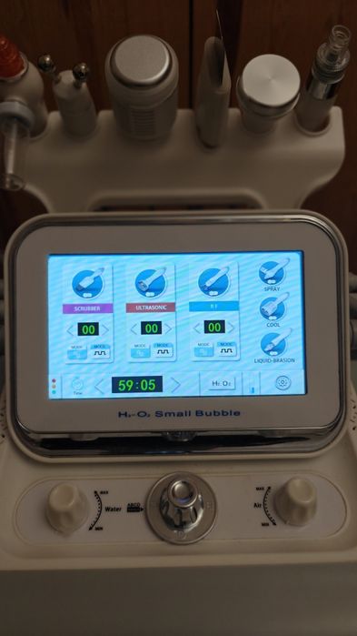 Kombajn kosmetyczny H2O Hydrodermabrazja Small Bubble
