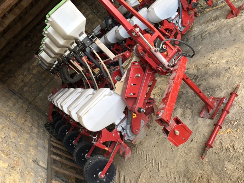 Продам аплікатори для мікро гранули ( стартові добрива ) гаспардо ч