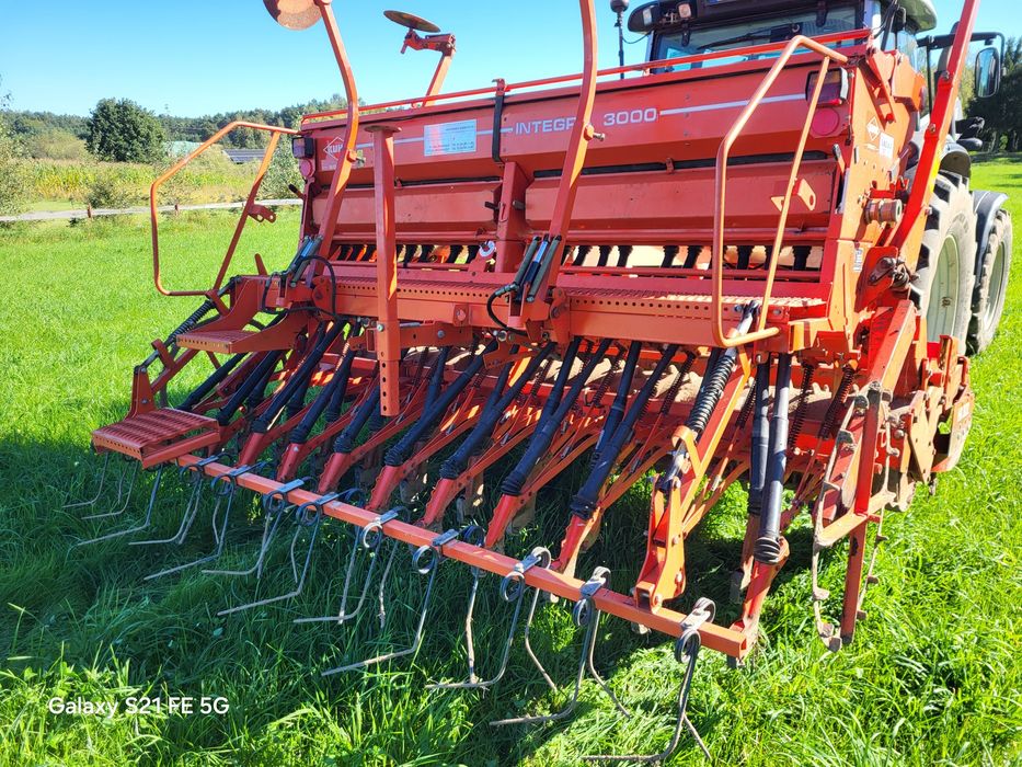 Kuhn HR 3002 D Integra 3000