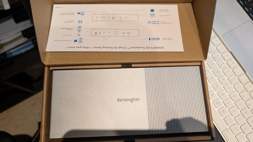 Kensington SD5000T5 Thunderbolt 5 Triple 4K Docking Station - Novo