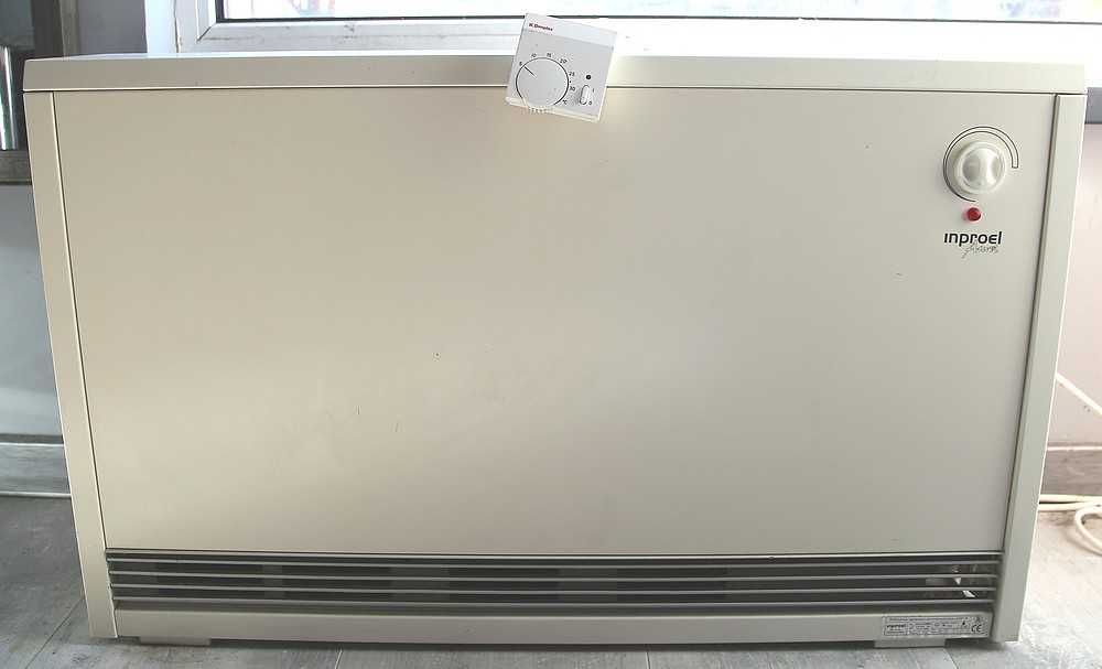 Piec akumulacyjny  Inproel typu DGP 18 (moc 1,8 kW) z czujnikiem