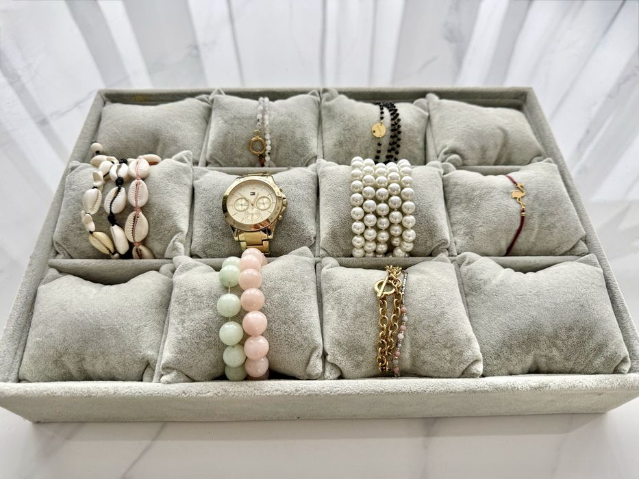 Organizer na zegarki bransoletki biżuterię