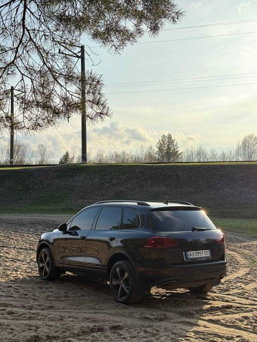 Продам Volkswagen Touareg 2013