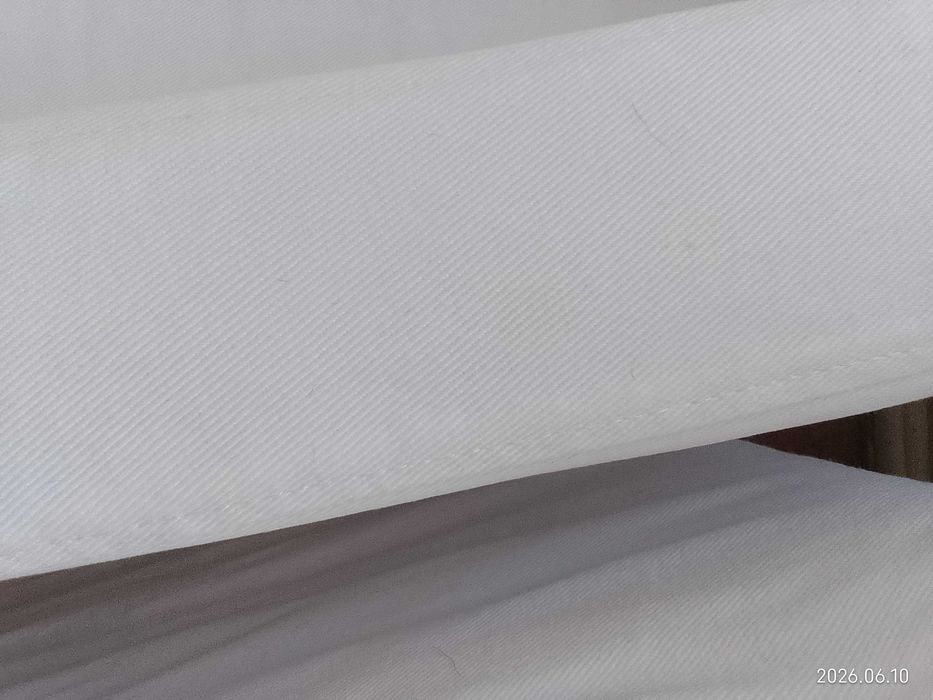 Poltronas IKEA brancas