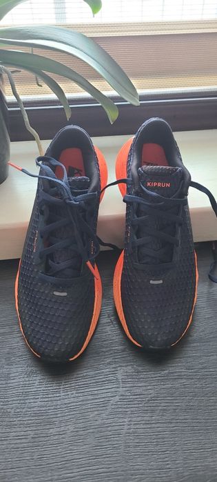 Кросівки Decathlon 37р.